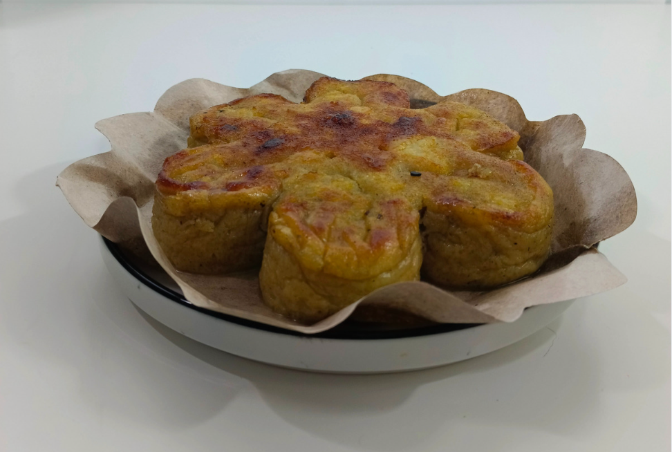 Bingka Banjar, traditional Banjar coconut and egg cake from South Kalimantan